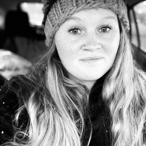 Meet your Posher, Abigail